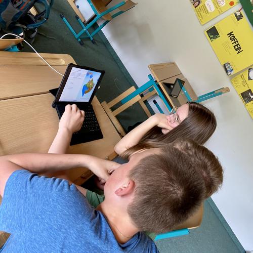 Zoom-Meeting;  Swift- Coding- Challenge