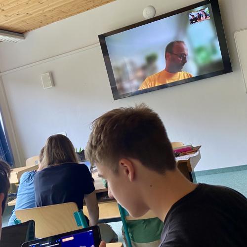 Zoom-Meeting;  Swift- Coding- Challenge