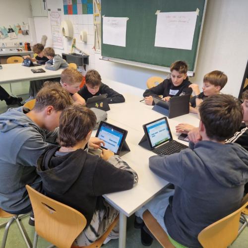 Online mit Köpfchen 26