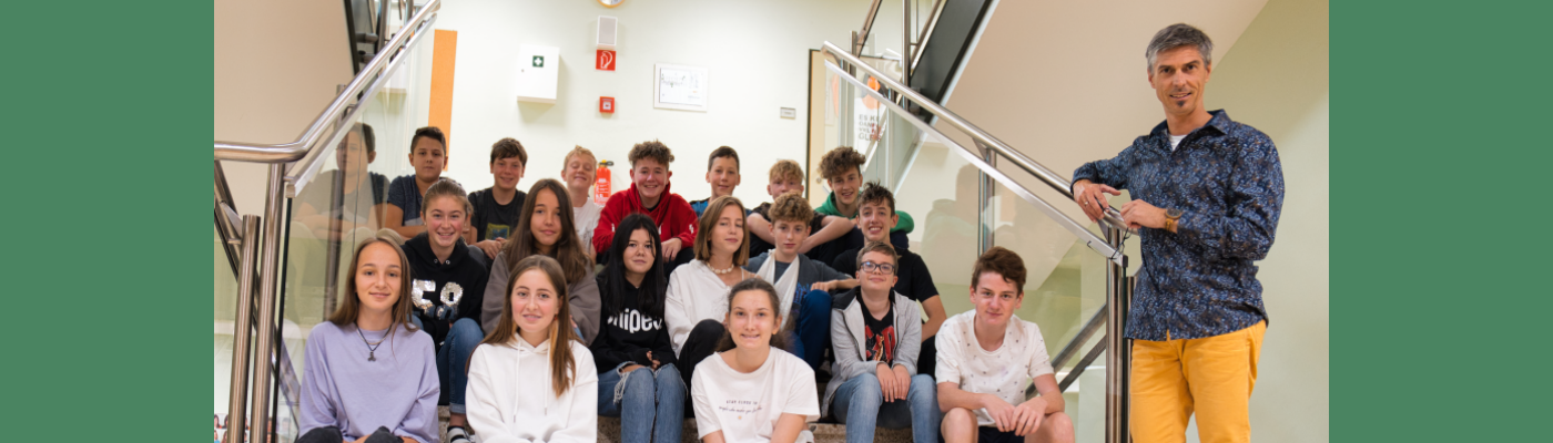 Klasse_4b
